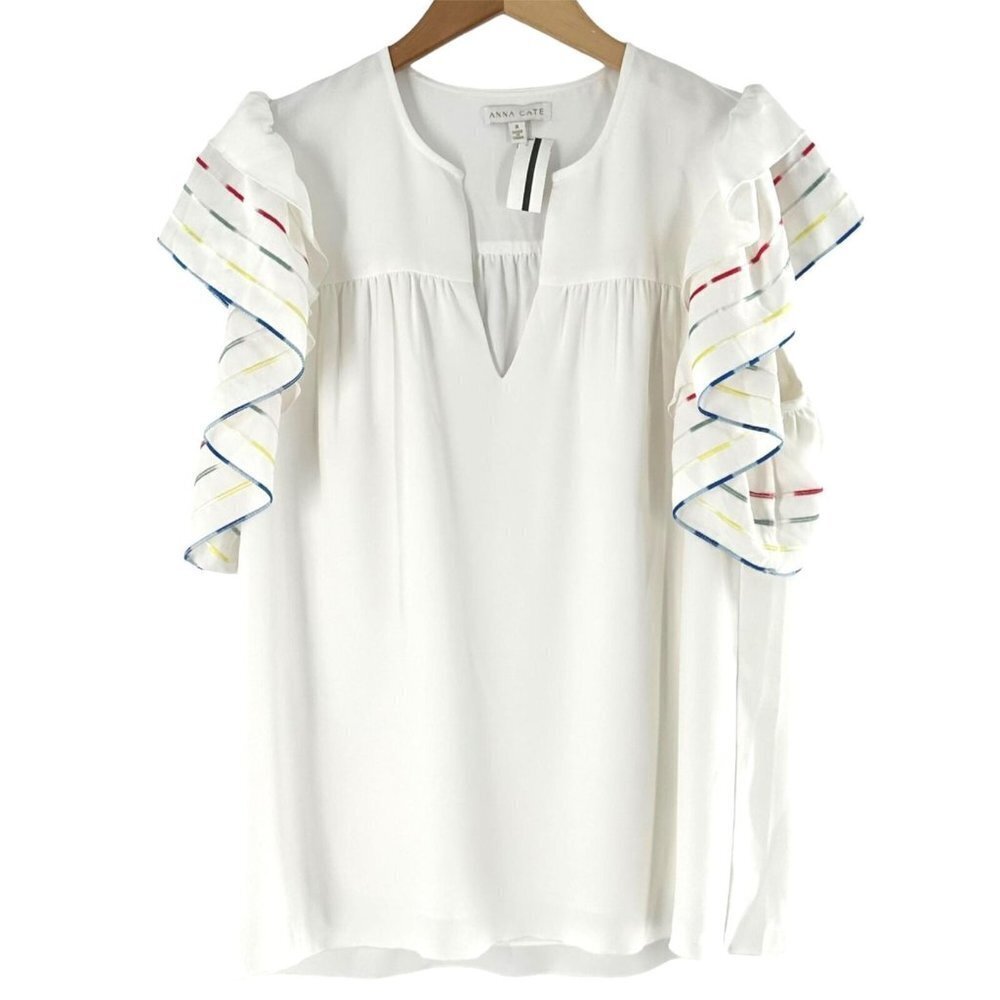 NEW Anna Cate Becca White Crepe Striped Ruffle Sleeve Blouse Size Medium Top